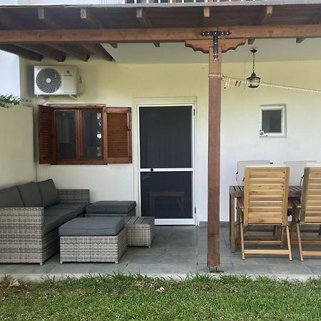 Aelia Apartment Metamorfosi  Luaran gambar