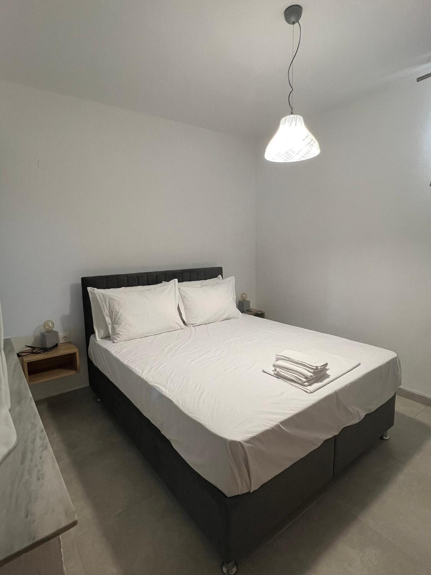 Aelia Apartment Metamorfosi  Luaran gambar